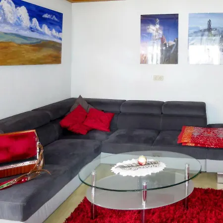 Casa vacanze Holiday Carmen - Mho482